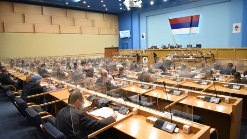 НАРОДНА СКУПШТИНА РС: Почела седница о буџету и програму економских реформи