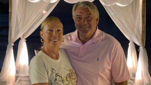 ПРОМЕНИО ИЗГЛЕД: Боба и Брена се проводе у Мајамију, бивши тенисер све изненадио променом (ФОТО)
