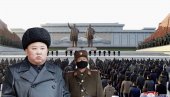 НЕМА СМЕХА, СПОРТА...Жалост у Северној Кореји због 10. годишњице смрти Ким Џонг Ила