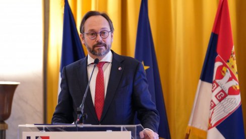 DOŠAO OVDE KAO GOST, A ŽELI DA NAM DIKTIRA TEMPO: Najbahatija izjava šefa delegacije EU u Srbiji dosad
