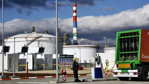 NOVA ERA U ISPORUCI NAFTE I TOPLOTNE ENERGIJE: U brodskoj Rafineriji nafte puštena u rad Gasna kompresorska stanica