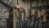AMERIKANCI NEĆE U VOJSKU: Pentagon mora da smanji broj vojnika, privatne armije nude bolje uslove