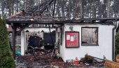 ИЗГОРЕЛА ЦРКВЕНА ПРОДАВНИЦА: Пожар у комплексу храма на Летњиковцу у Шапцу