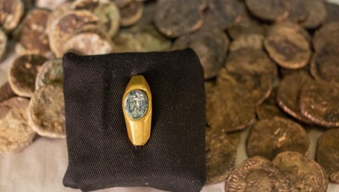 ARHEOLOŠKO OTKRIĆE U IZRAELU: Pronašli vredne artefakte u moru (FOTO)