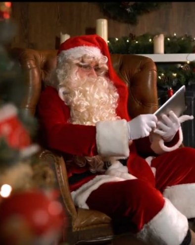 НОВОГОДИШЊИ ДЕЧИЈИ САЈАМ СОЛИДАРНОСТИ У БЕОГРАДУ: Прикупљање хуманитарних пакетића за најмлађе