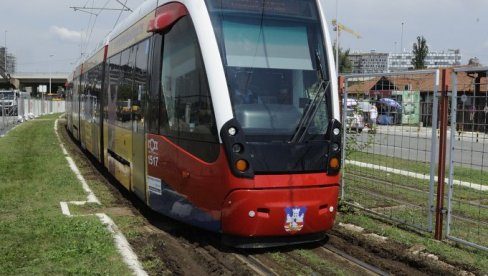 РАДОВИ МЕЊАЈУ ТРАСЕ ТРАМВАЈА: Током викенда измењен режим на овим линијама