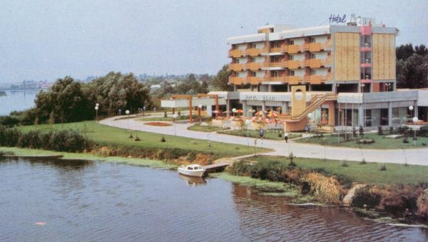 БРУКА У СРБОБРАНУ: Руину хотел Елан на обали канала инвеститор би требало да среди за три године