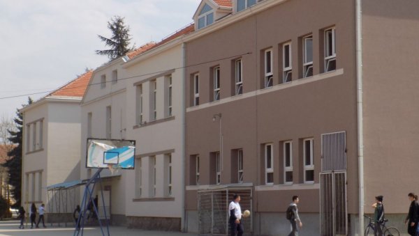 ДОДЕЉЕНО 13,5 МИЛИОНА ДИНАРА: У Лесковцу 115 домаћинстава у програму енергетске санације