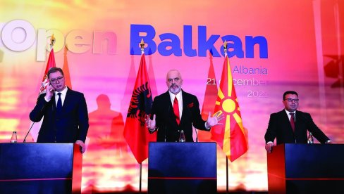 ВИШЕ ПОСЛА, МАЊЕ БИРОКРАТИЈЕ: Отворени Балкан - шест споразума Србије, Албаније и С. Македоније