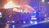 ŠIRI SE POŽAR NA NOVOM BEOGRADU: Novi detalji eksplozije u restoranu, stižu dodatne snage vatrogasaca (VIDEO)
