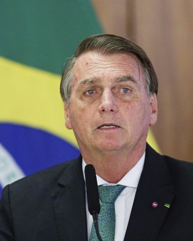 БОЛСОНАРО ПРАВЕ ДИНАСТИЈУ? Жаир Болсонаро из болнице подржао председничку кандидатуру свог сина Флавија на изборима 2026.