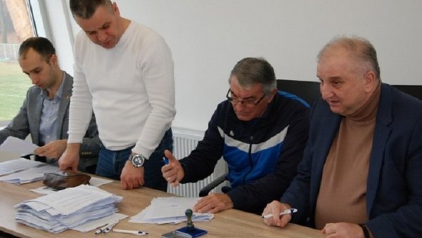 ПОТПИСАНИ УГОВОРИ: Додељен буџетски новац за спорт