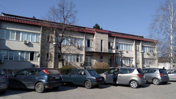 ПОГОРШАЊЕ ЕПИДЕМИЈЕ У ПАРАЋИНУ: Јуче чак осамнаест нових инфекција вирусом корона