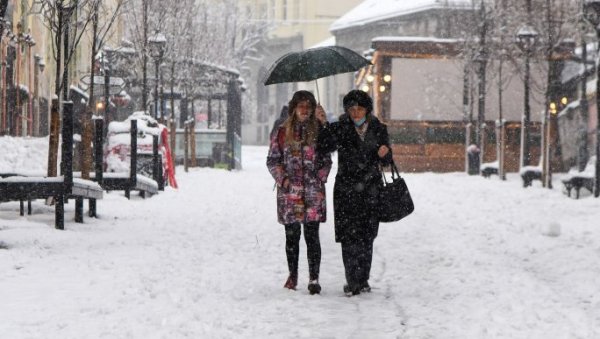 ДЕТАЉНА ПРОГНОЗА ДО КРАЈА НЕДЕЉЕ: Познати метеоролог најавио нове снежне падавине и дебели минус