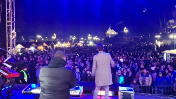 ЖУРКА БЕЗ ПРЕСТАНКА: Врњчани организовано дочекују и српску Нову годину