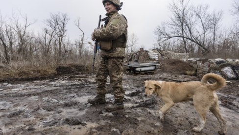 СИТУАЦИЈА У УКРАЈИНИ: Украјинске снаге гранатирале село у ДНР  (ФОТО/ВИДЕО)