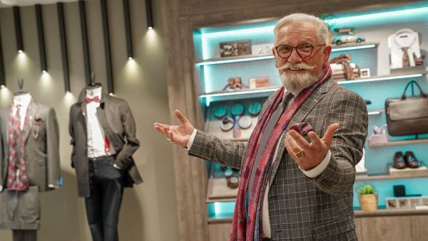 ЖЕЉКО ПЕВА НА ТРГУ: Богат програм за дочек Српске Нове године у Ваљеву