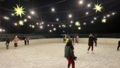 МАЛИШАНИ ВОЛЕ КЛИЗАЊЕ И ПЛИВАЊЕ: Зимска школа спортова у Пироту