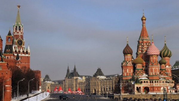 ЗНАК СОЛИДАРНОСТИ СА УКРАЈИНОМ: Балтичке земље протерале 10 руских дипломата