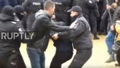 HAOS U BUGARSKOJ ZBOG KOVID PROPUSNICA: Demonstranti pokušali da upadnu u parlament (VIDEO)