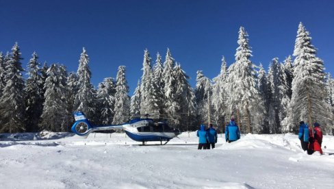 ДРАМА НА КОПАОНИКУ: Тешко повређен скијаш, хитном акцијом транспортован за Београд (ФОТО)