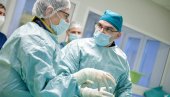 PRVI PUT U DRŽAVNOM ZDRAVSTVU: U UC UCS urađena dva endoskopska zahvata na kičmi, koja su dosad obavljana privatno, po cenovniku