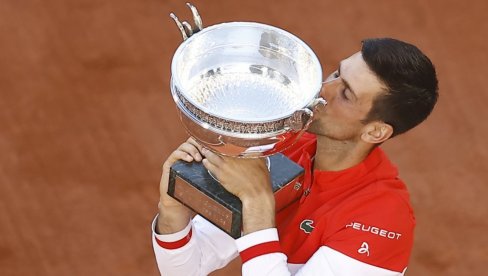 ĐOKOVIĆ POTCENJEN U KLADIONICAMA: Novak tek treći favorit za osvajanje Rolan Garosa