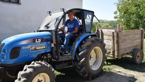 AKCENAT ORGANSKOJ PROIZVODNJI: Poziv za nabavku novih traktora i mehanizacije poljoprivrednici mogu da očekuju već februara