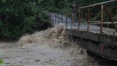 GRADI SE 21 MOST: Kraljevčani obnavljaju saobraćajnu infrastrukturu oštećenu poplavama