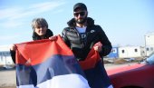 (UŽIVO) NOVOSTI NA LICU MESTA:  Novak Đoković stigao u Beograd, čekaju ga navijači ! (FOTO)