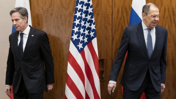 ДОШЛИ ДО ОПАСНЕ, КРИТИЧНЕ ТАЧКЕ: Украјина остаје главни проблем у односима две Москве и Вашингтона