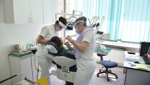 LEPE VESTI ZA SVE GRAĐANE SRBIJE: Besplatna stomatološka usluga za preglede, popravke zuba i protetiku