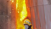 POŽAR U INDIJSKOJ FABRICI: Nastradalo najmanje šest osoba (FOTO)