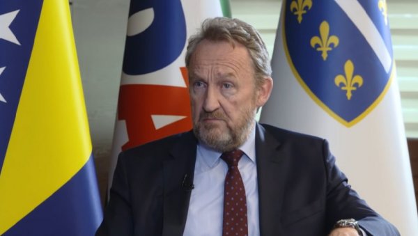 ЈАСНА ПОРУКА АМБАСАДЕ САД ИЗЕТБЕГОВИЋУ: Везивно ткиво БиХ нису само Бошњаци, него сви грађани