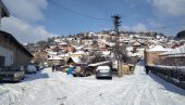 НЕМА ЗАВЕЈАНИХ И ОДСЕЧЕНИХ: Екипе пиротских путара успешно чисте снег ка Старој планини