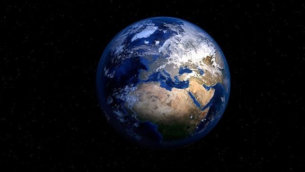 ШТА МОЖЕ И МОРА ДА СЕ УРАДИ СА ФОСИЛНИМ ГОРИВИМА: Уједињене нације - Озонски омотач Земље биће зацељен до 2040. године