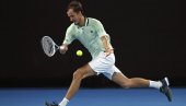 DANIL - MANJE ZLO: Đokoviću bi odgovaralo da Rus pobedi Nadala u finalu Australijan opena