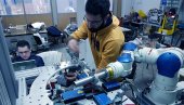 ПУПИН ПОКРЕНУО ПРВЕ РОБОТЕ: Београдска школа роботике заслужна за хуманоидне машине које мењају начин на који радимо и живимо