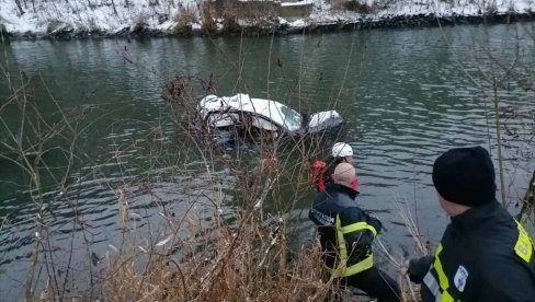 NOVOSTI SAZNAJU: Zadržana devojka koja je vozila auto smrti koji je sleteo u Južnu Moravu