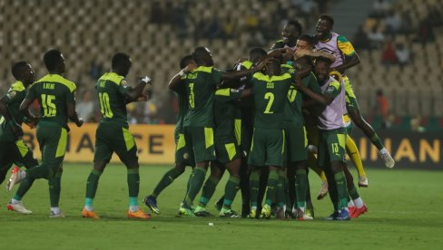 SENEGAL GRABI KA TROFEJU: Lavovi prvi finalisti Kupa afričkih nacija (VIDEO)
