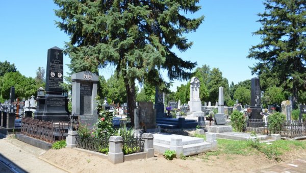 ГРАДЕ КАПЕЛЕ У СЕЛИМА: Гробља у Кусићу, Врачевом Гају и Дупљаји добијају нове објекте