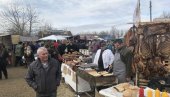 FESTIVAL KOBASICA: Tradicionalna manifestacija u Belom Blatu (FOTO)