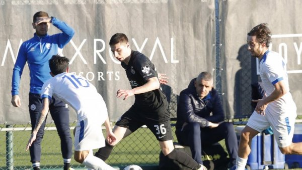 ФУДБАЛ У ЦРНО-БЕЛОМ РИТМУ: Партизан заблистао на крају припрема