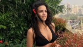 SRPKINJA JE BOLIVUDSKA ZVEZDA SA TRI MILONA PRATILACA NA INSTAGRAMU: Udata za najpopularnijeg igrača kriketa u Indiji (FOTO)