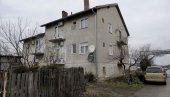 NEMAJU STRUJU I VODU OD DECEMBRA: Muke stanara zgrade u Ulici Svetog Save 84 u surčinskom naselju Radiofar
