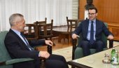 HOĆE SRBIMA NA KOSOVU DA UKINU SVA PRAVA Ambasador Bocan – Harčenko razgovarao sa direktorom Kancelarije za KiM