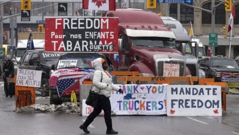 RAZBIJTE BLOKADU KAMIONDŽIJA: Američki državni sekretari pozvali Kanadu da interveniše, zatvorena tri granična prelaza