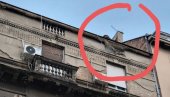 VISI DEO FASADE,  UGROŽENI PEŠACI: Zbog obrušavanja spoljnog zida, traka ispred zgrade u Kondinoj 26