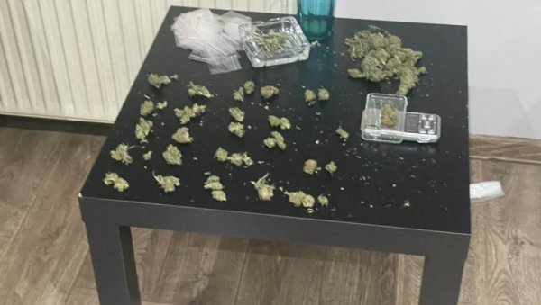 ДЕТАЉИ АКЦИЈЕ У МИРИЈЕВУ: Полиција ухапсила два мушкарца, заплењена марихуана
