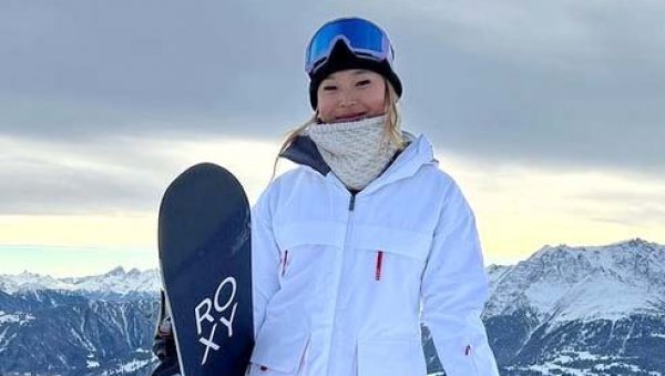 АТРАКЦИЈА У ПЕКИНГУ: Лои Ким, заносна америчка сноубордерка (ФОТО)